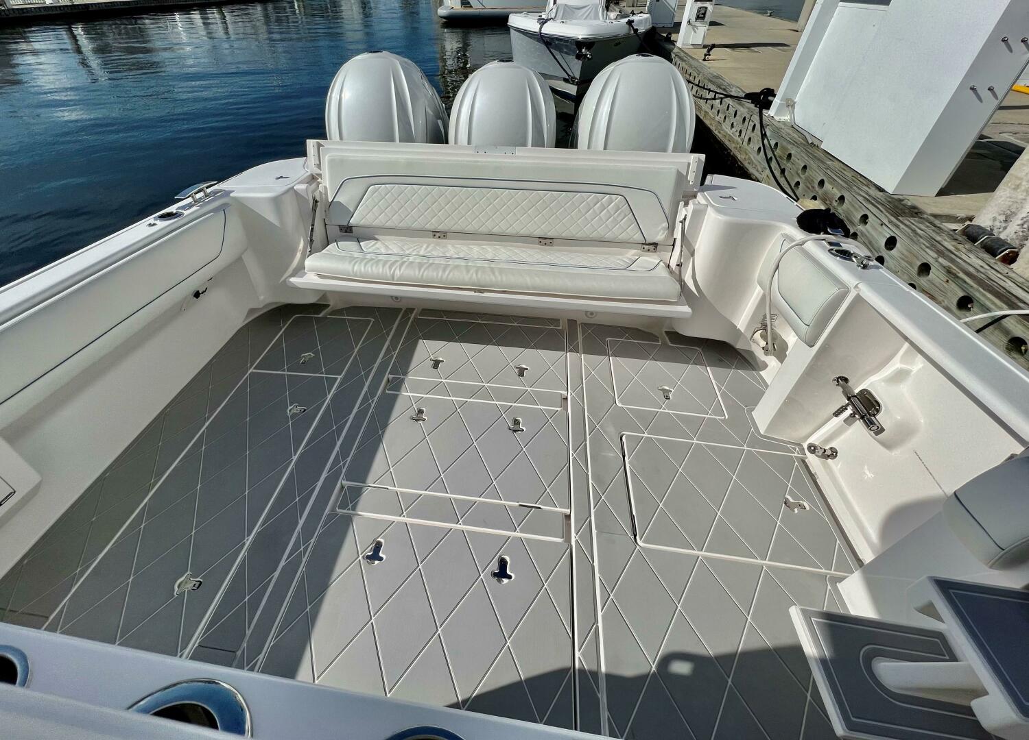2021 Intrepid 2021 - Image 2