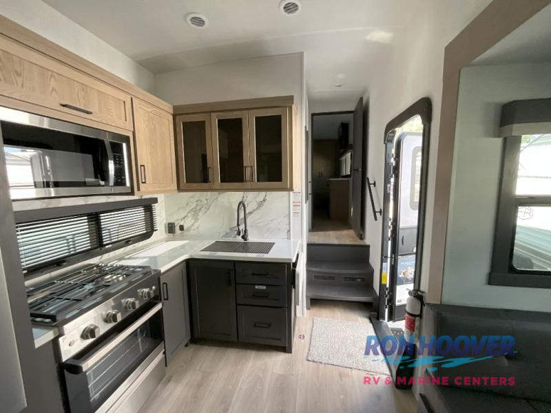 2026 FOREST RIVER 405CBH - Image 7