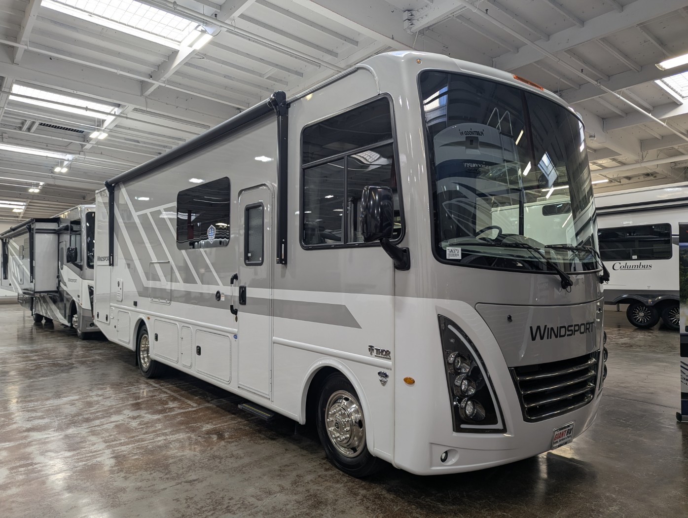 2026 Thor Motor Coach Windsport 29L - Image 1