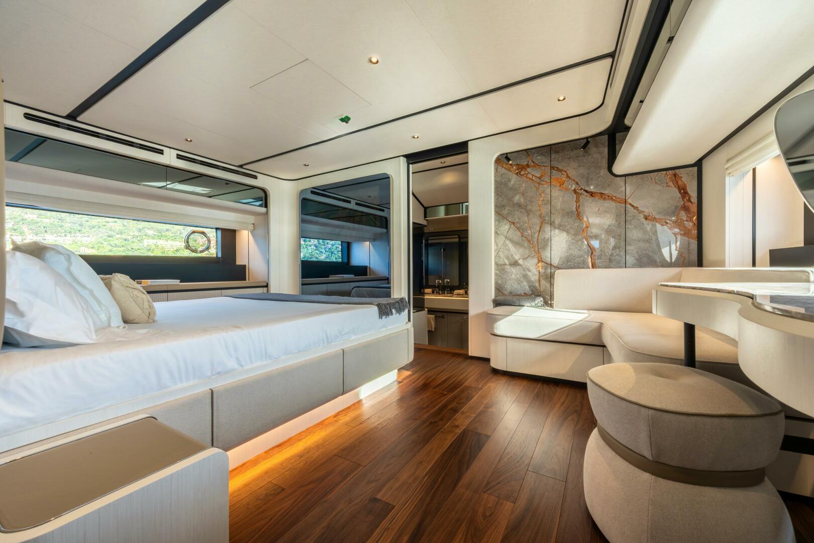 2025 Ferretti Yachts Ferretti 940 - Image 14