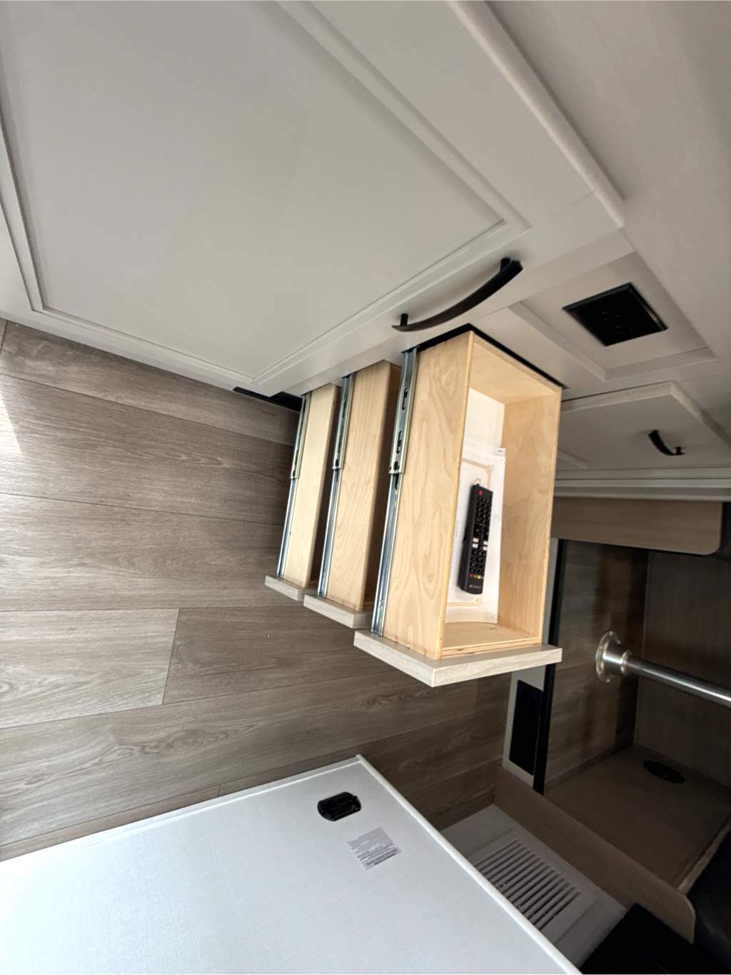 2027 JAYCO REDHAWK SE 20LF - Image 20