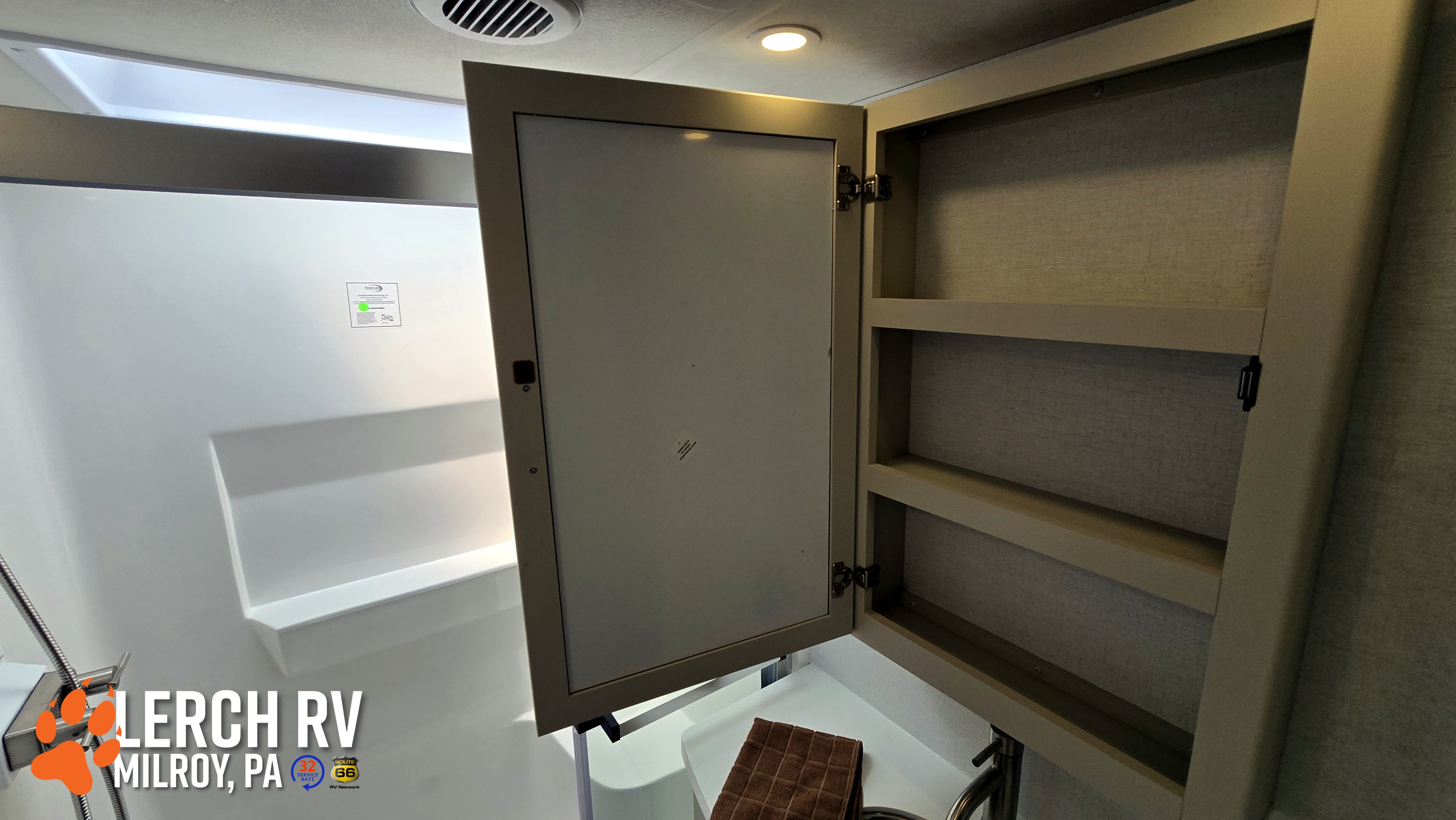 2027 Alliance RV Avenue 39MBR - Image 43