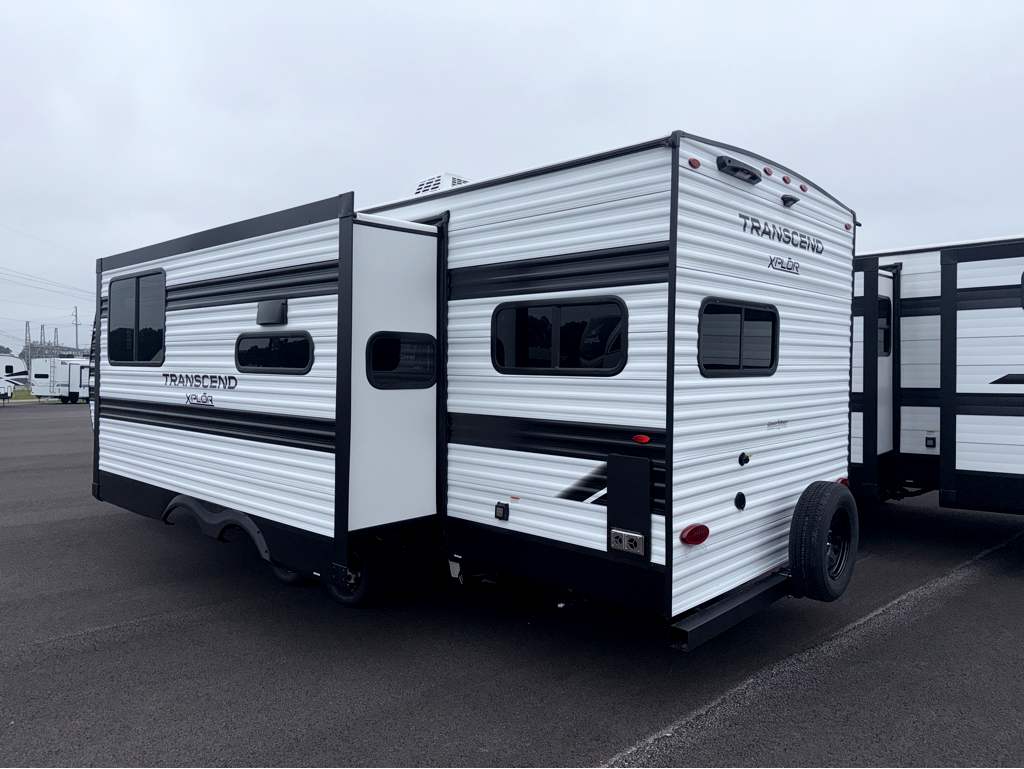 2026 GRAND DESIGN TRANSCEND 25MLX - Image 3