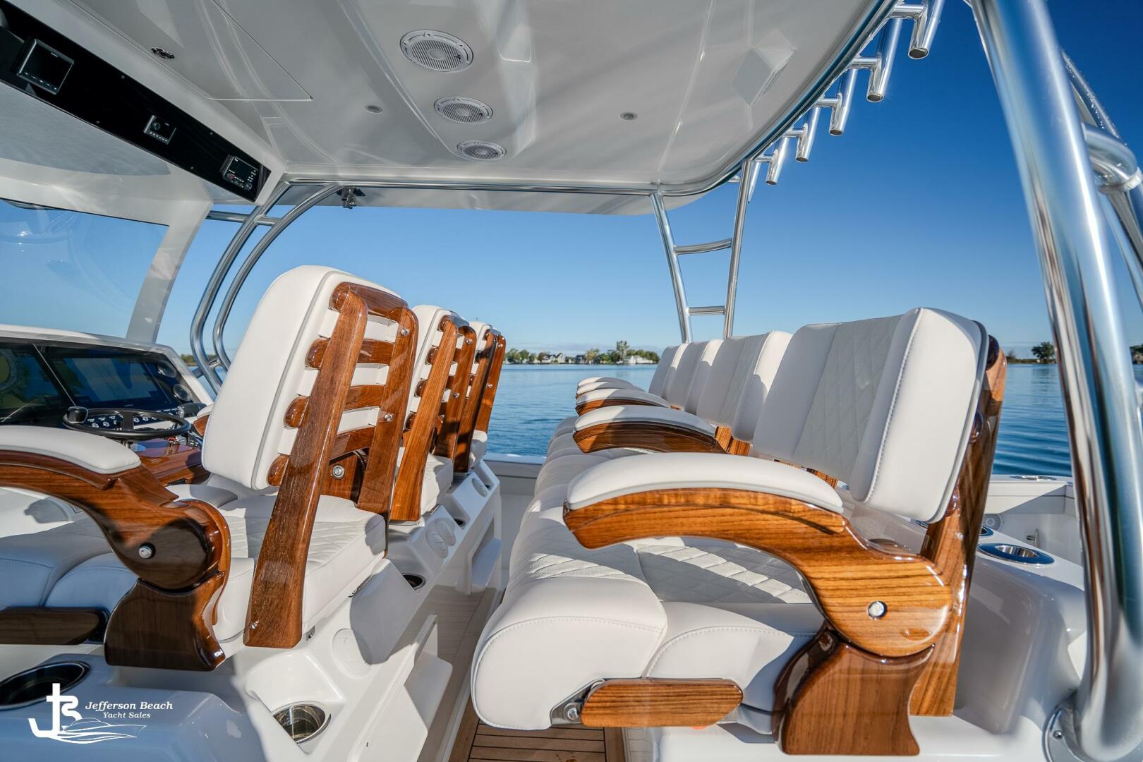 2025 Valhalla Boatworks V-46 - Image 20