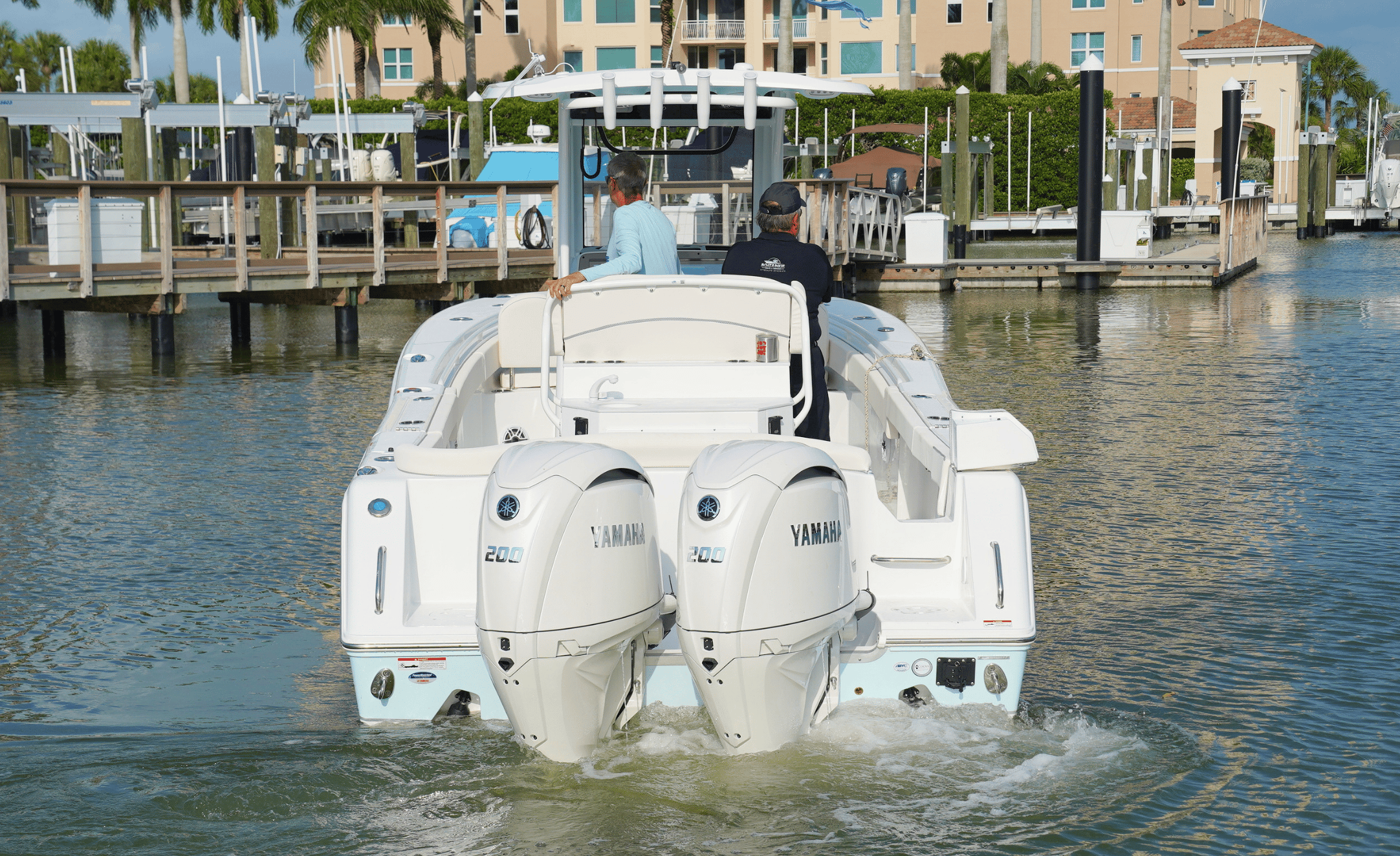 2027 SEA HUNT ULTRA 265SE - Image 7