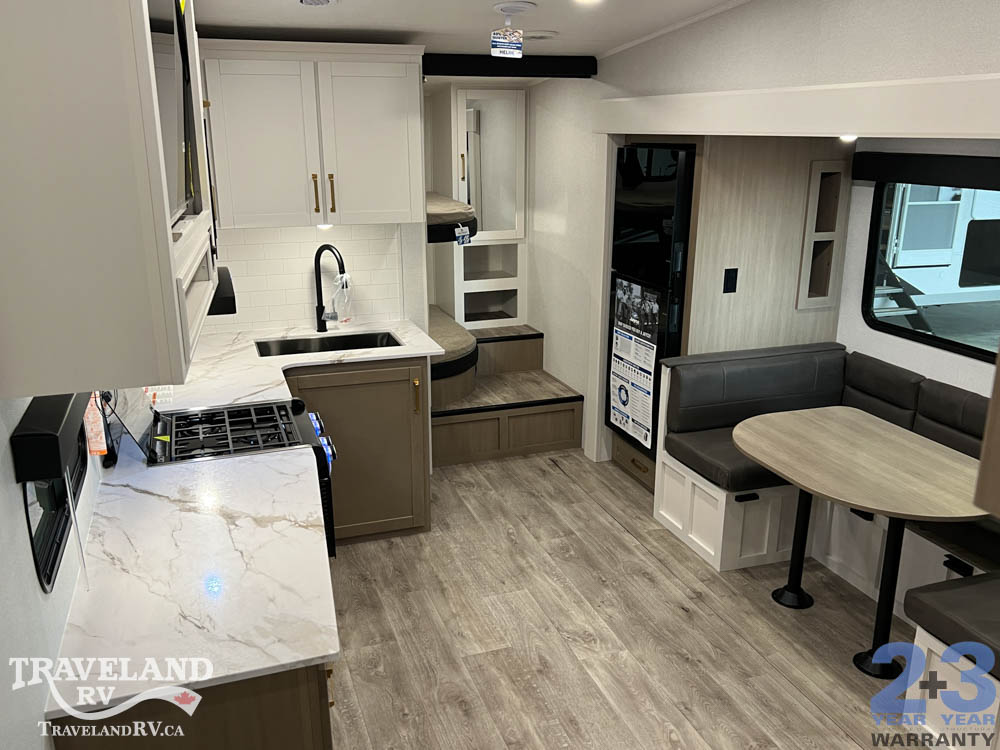 2027 Jayco Eagle SLE 28BHU - Image 3