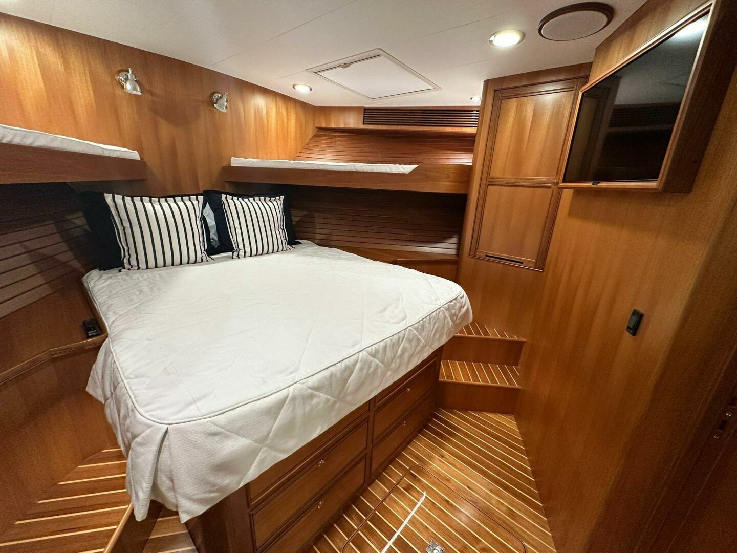2023 Marlow Explorer 66E - CB - Image 30