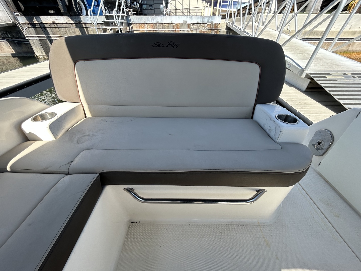 2014 Sea Ray - Image 54