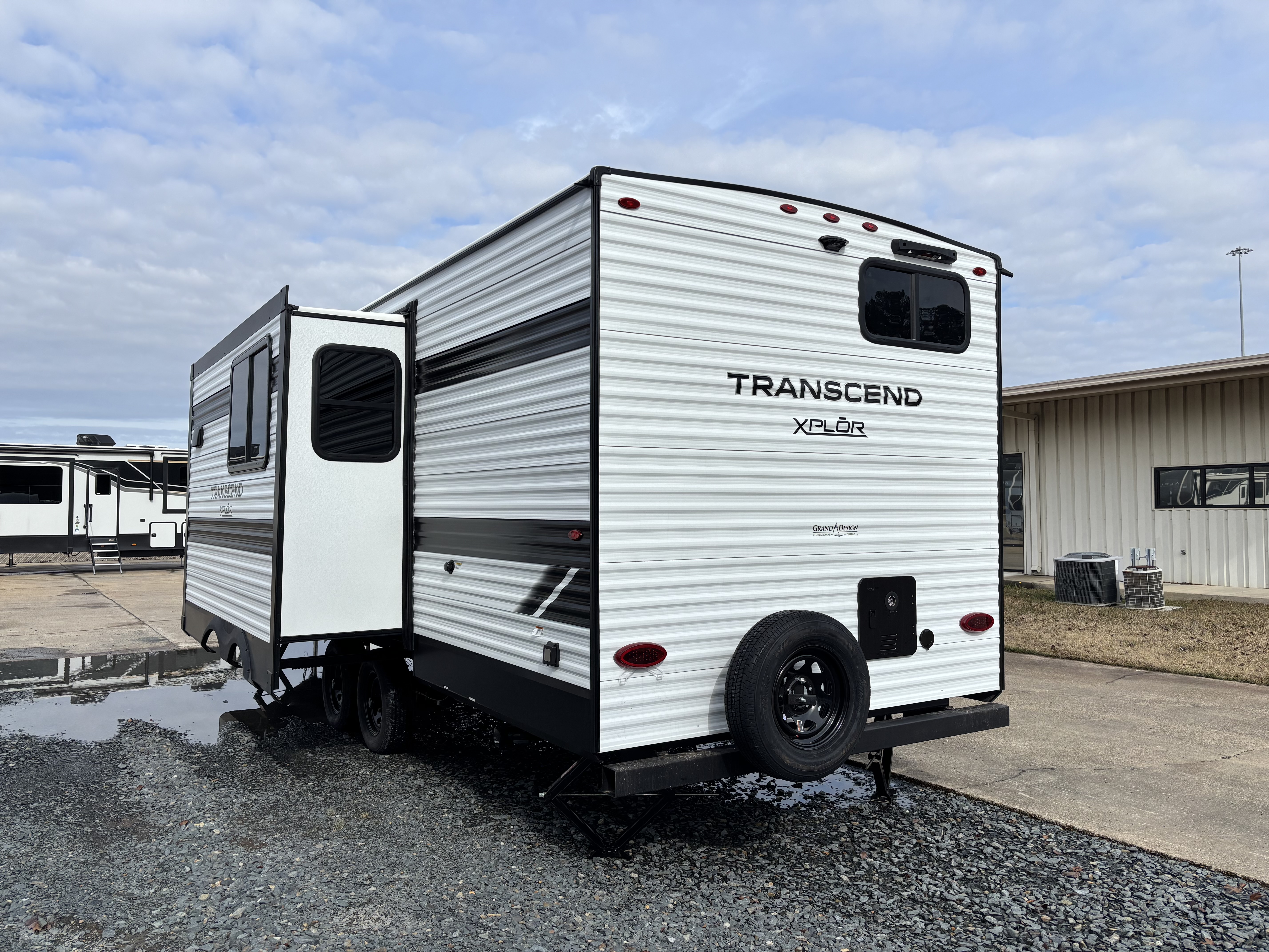 2026 Grand Design Transcend XPLOR 26BHX - Image 6