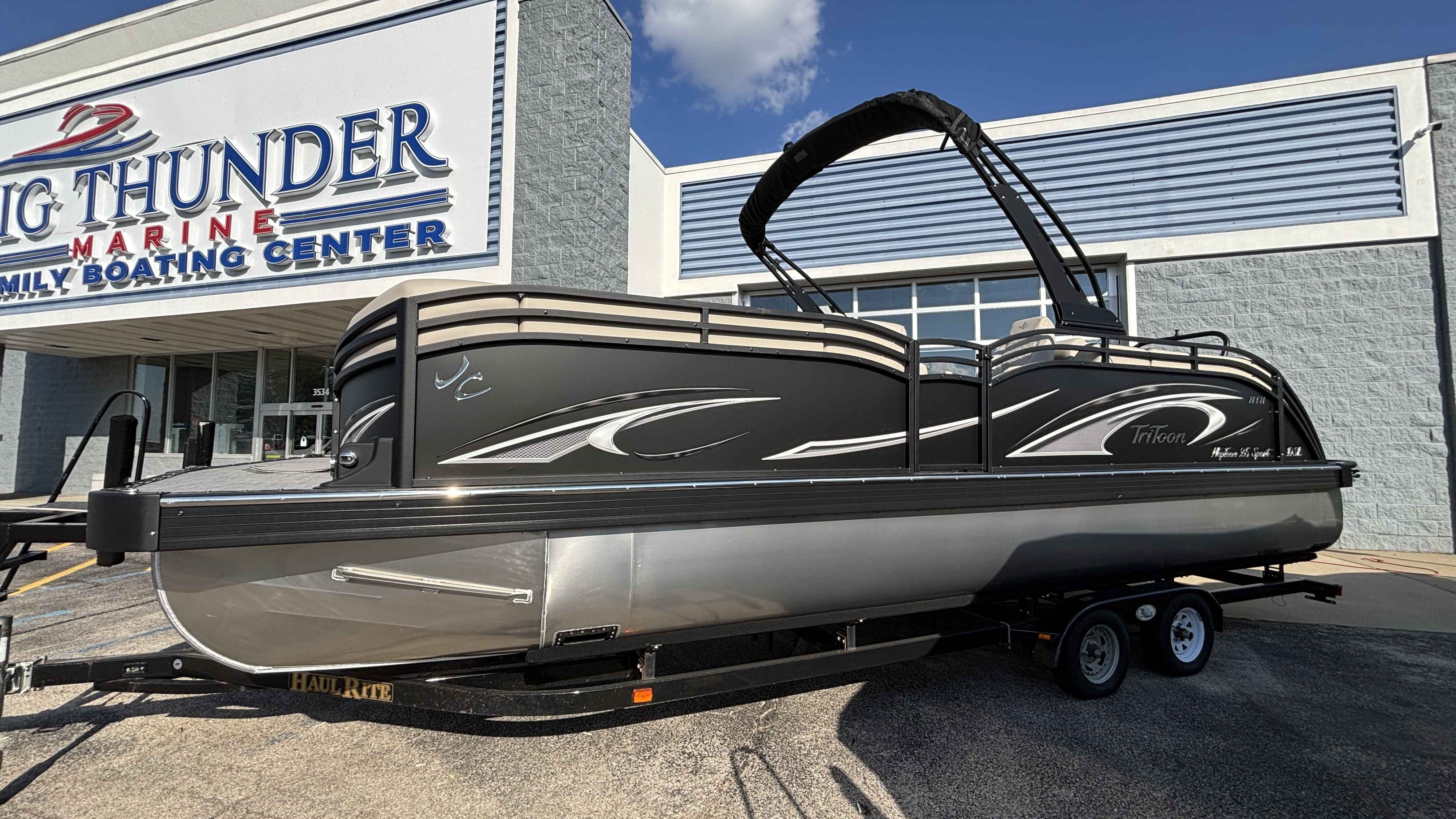 2026 JC Pontoon NepToon 25TT Sport DSL - Image 1
