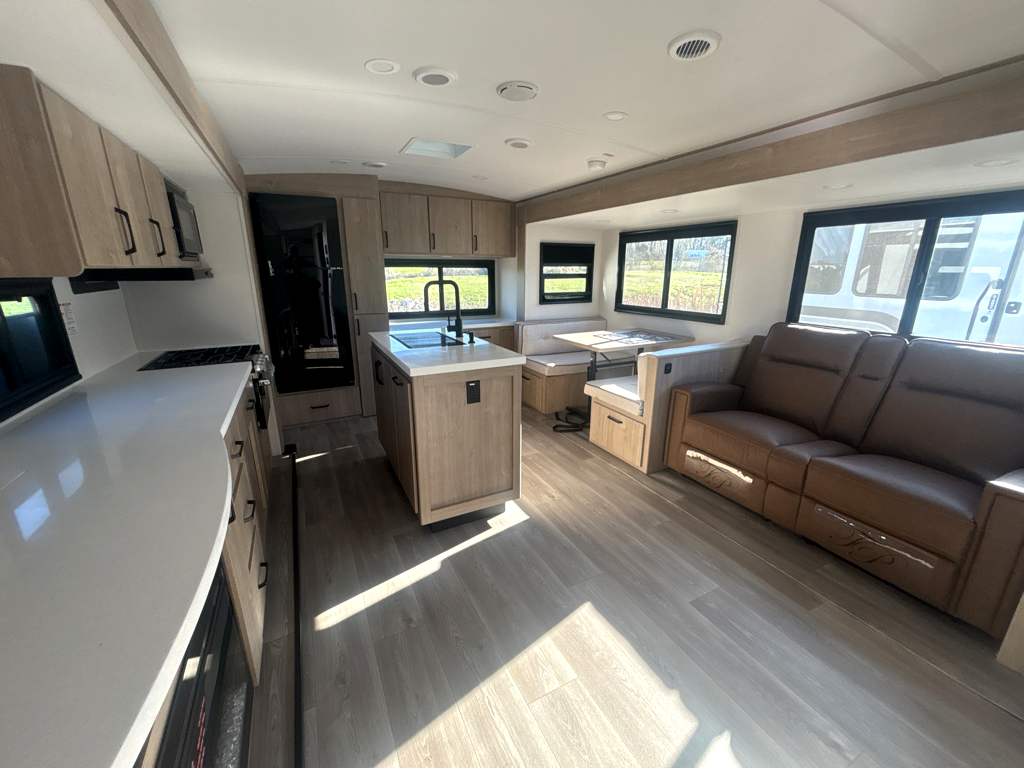 2026 GRAND DESIGN IMAGINE 2670MK - Image 11