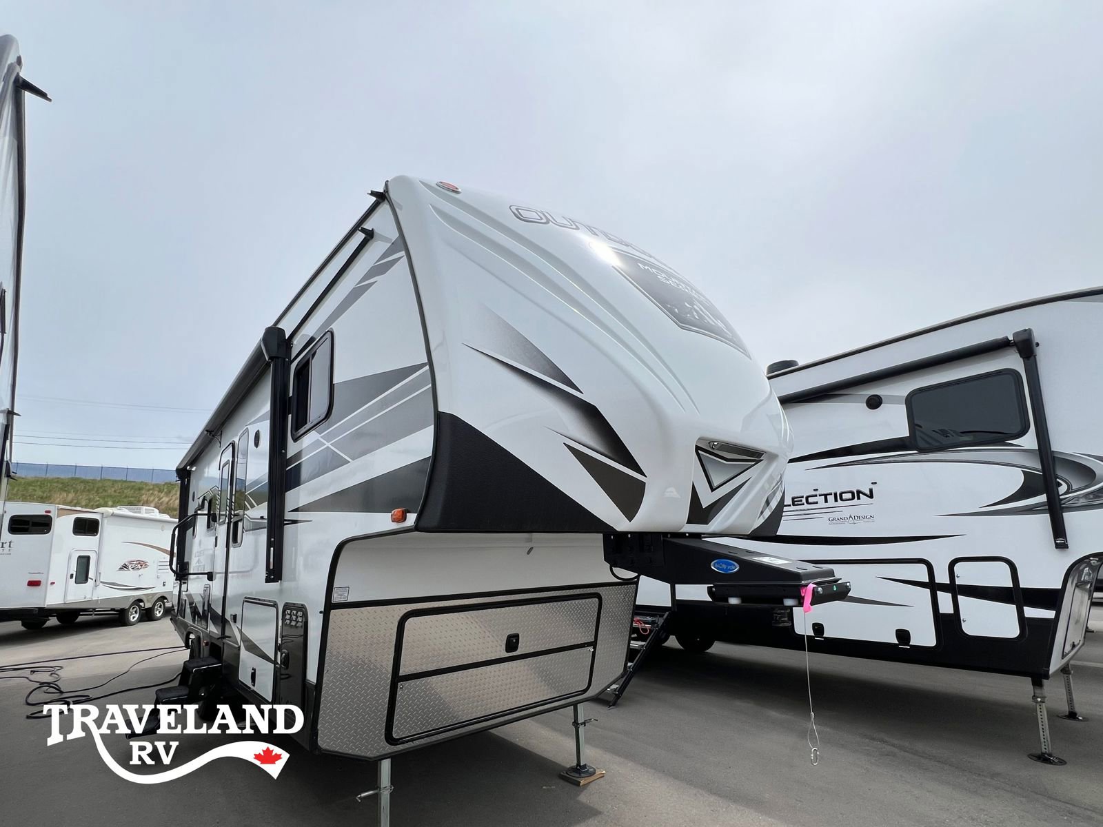 2023 Outdoors RV Mountain Series Glacier Peak F27MKS - Image 1