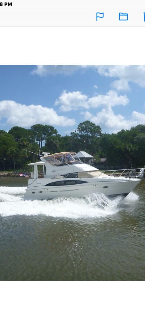 2005 Carver 396 - Image 1