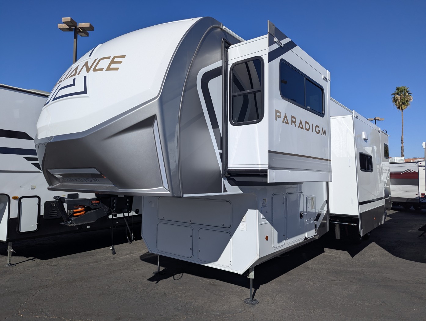 2026 Alliance RV Paradigm 385FL - Image 3
