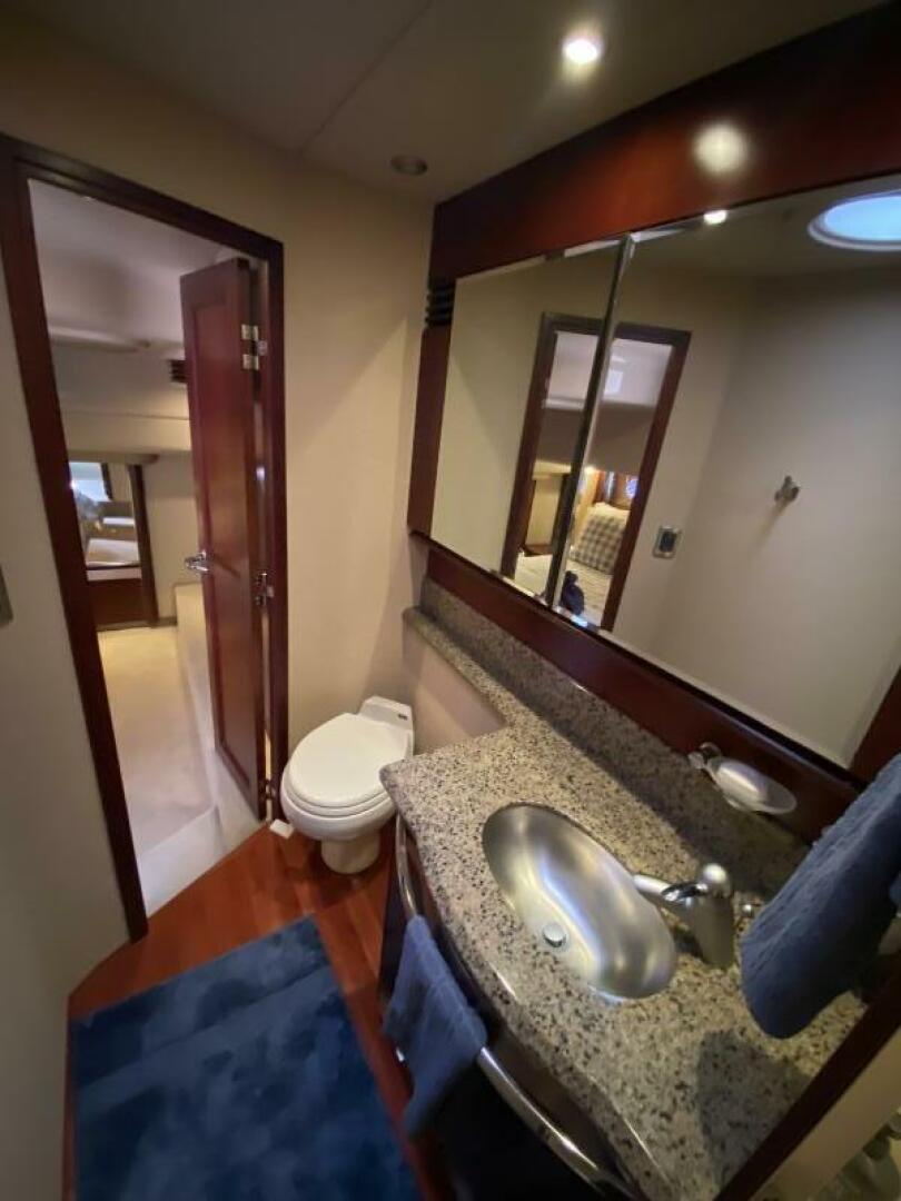2006 Sea Ray 58 Sedan Bridge - Image 46