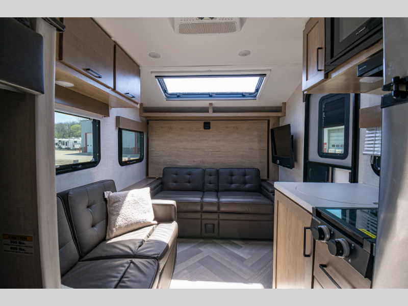 2022 Ember Overland 170MBH - Image 18