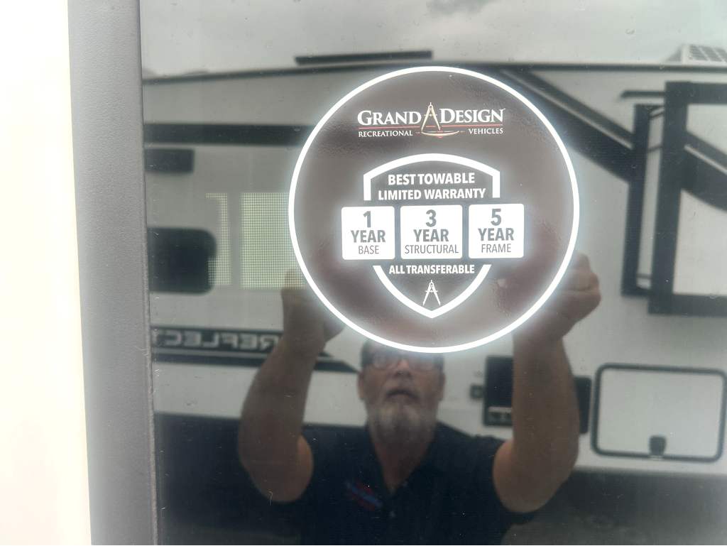 2027 GRAND DESIGN REFLECTION 250ML - Image 11