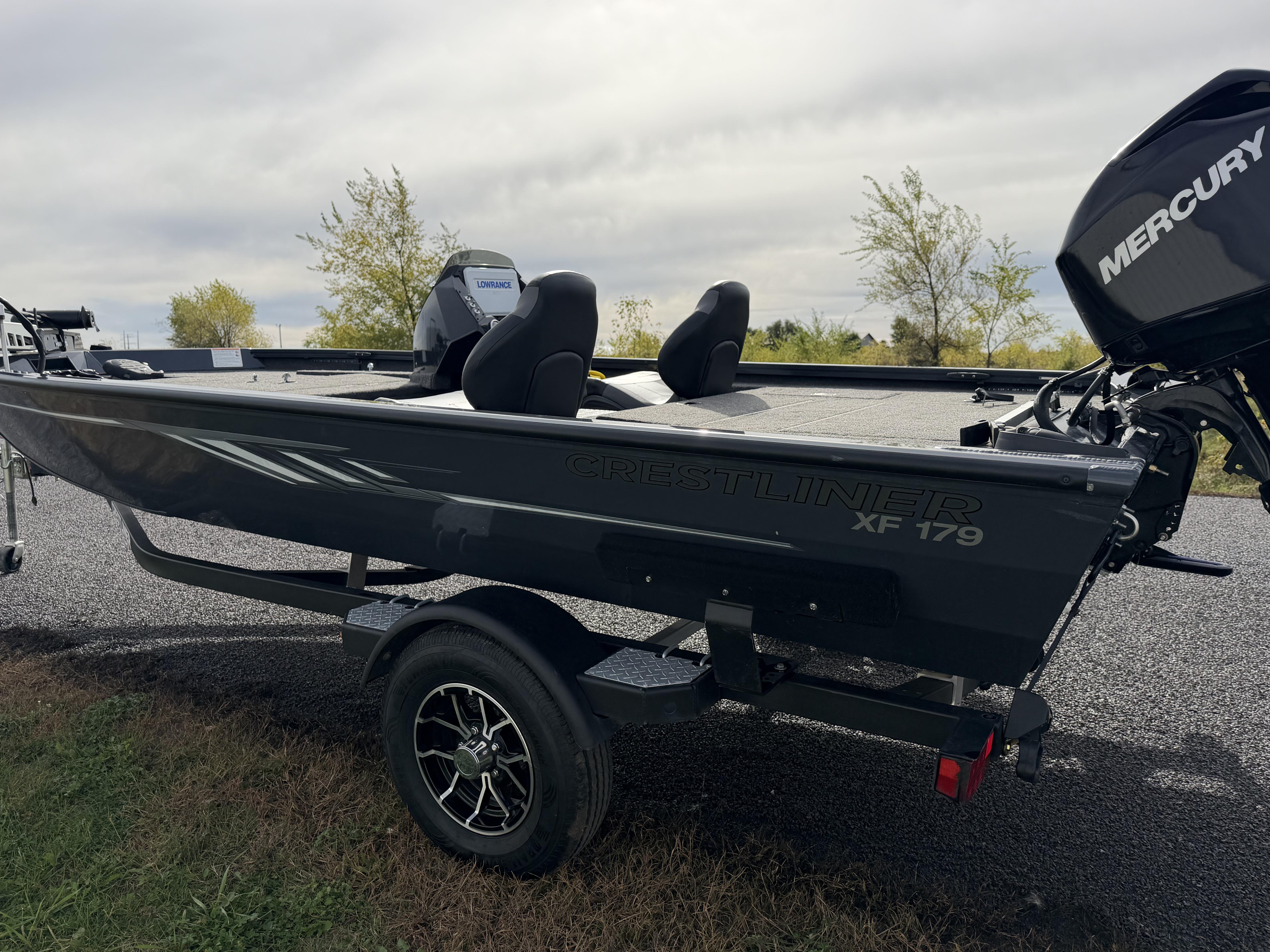 2024 CRESTLINER XT 179 BASS - Image 3