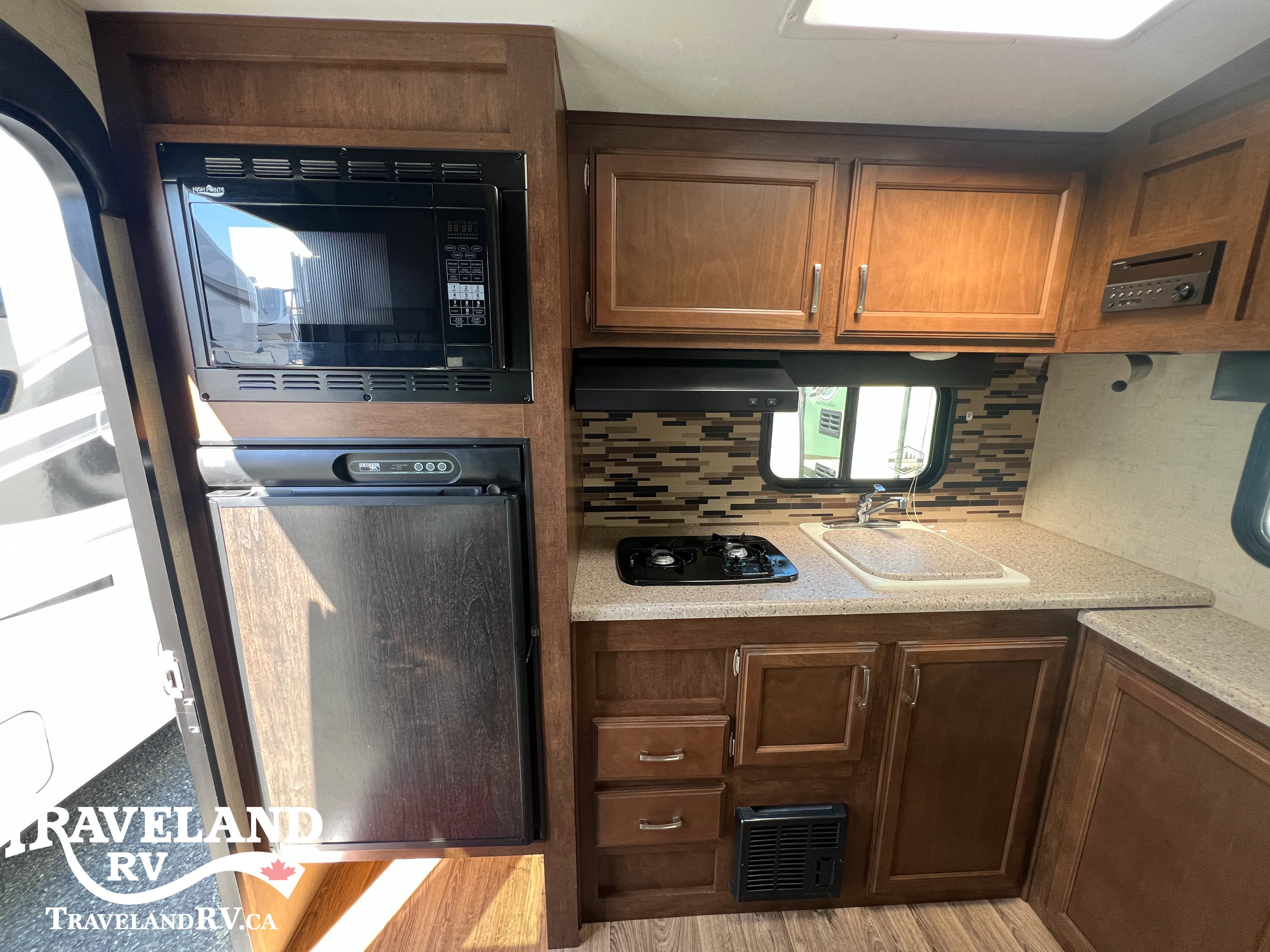 2017 Venture RV Sonic Lite SL149VML - Image 7
