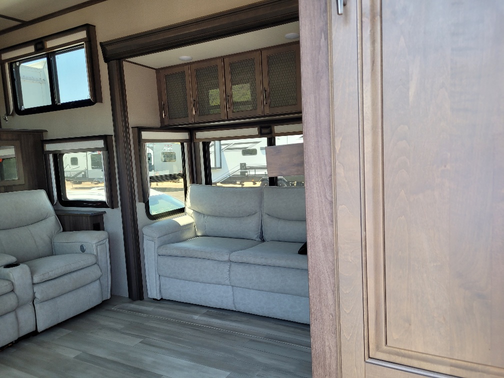 2022 Grand Design Solitude 390RK - Image 5