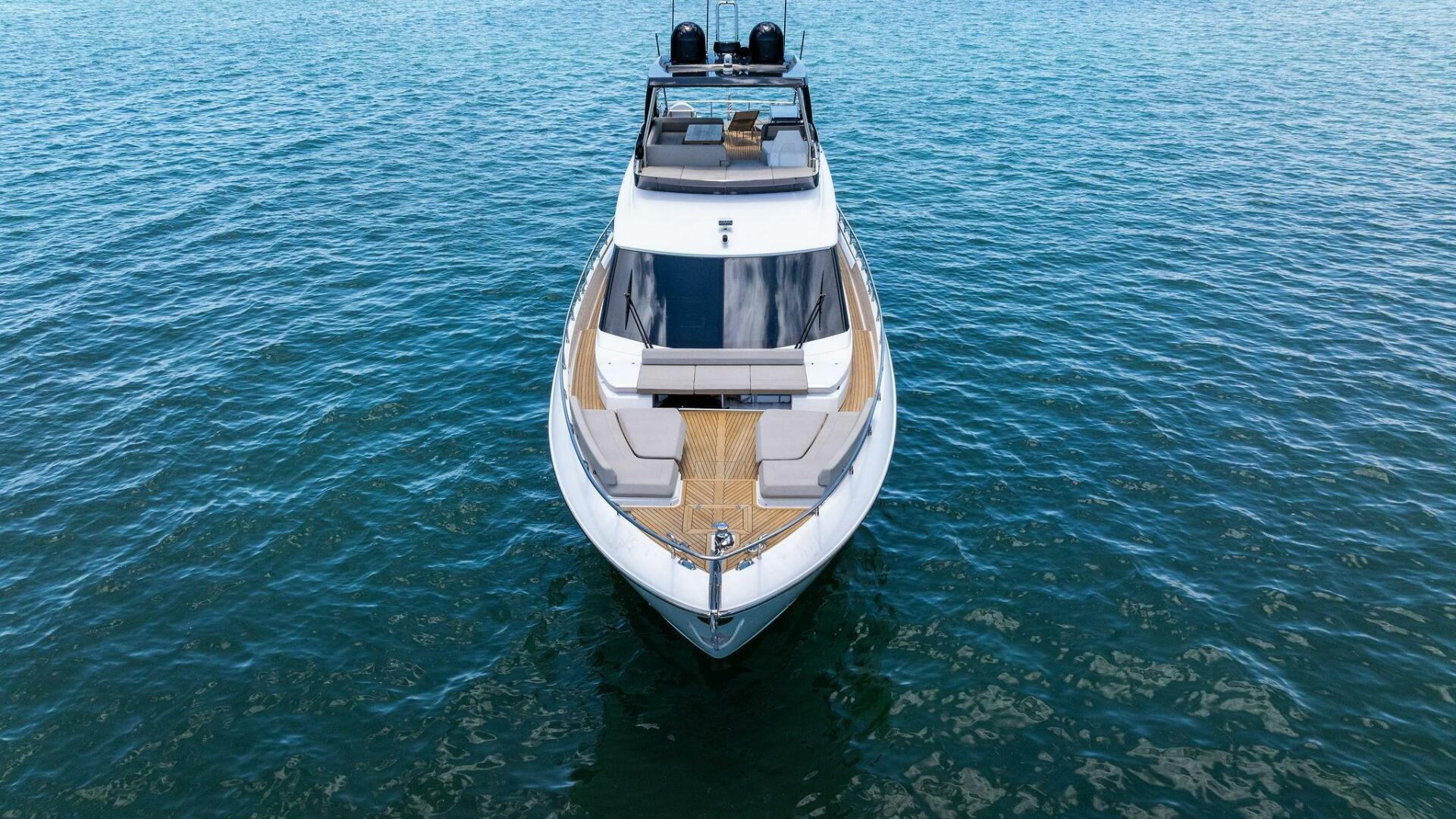 2023 Ferretti Yachts 670 - Image 16
