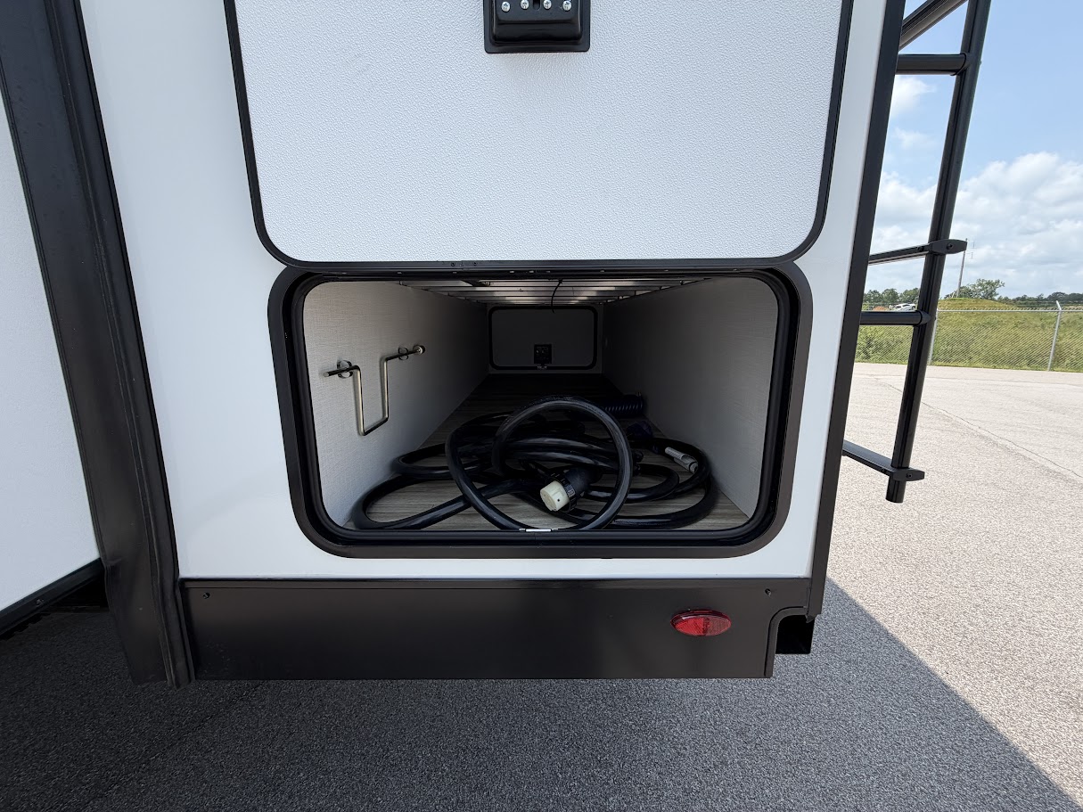 2027 VENTURE RV STRATUS 262VFK - Image 5