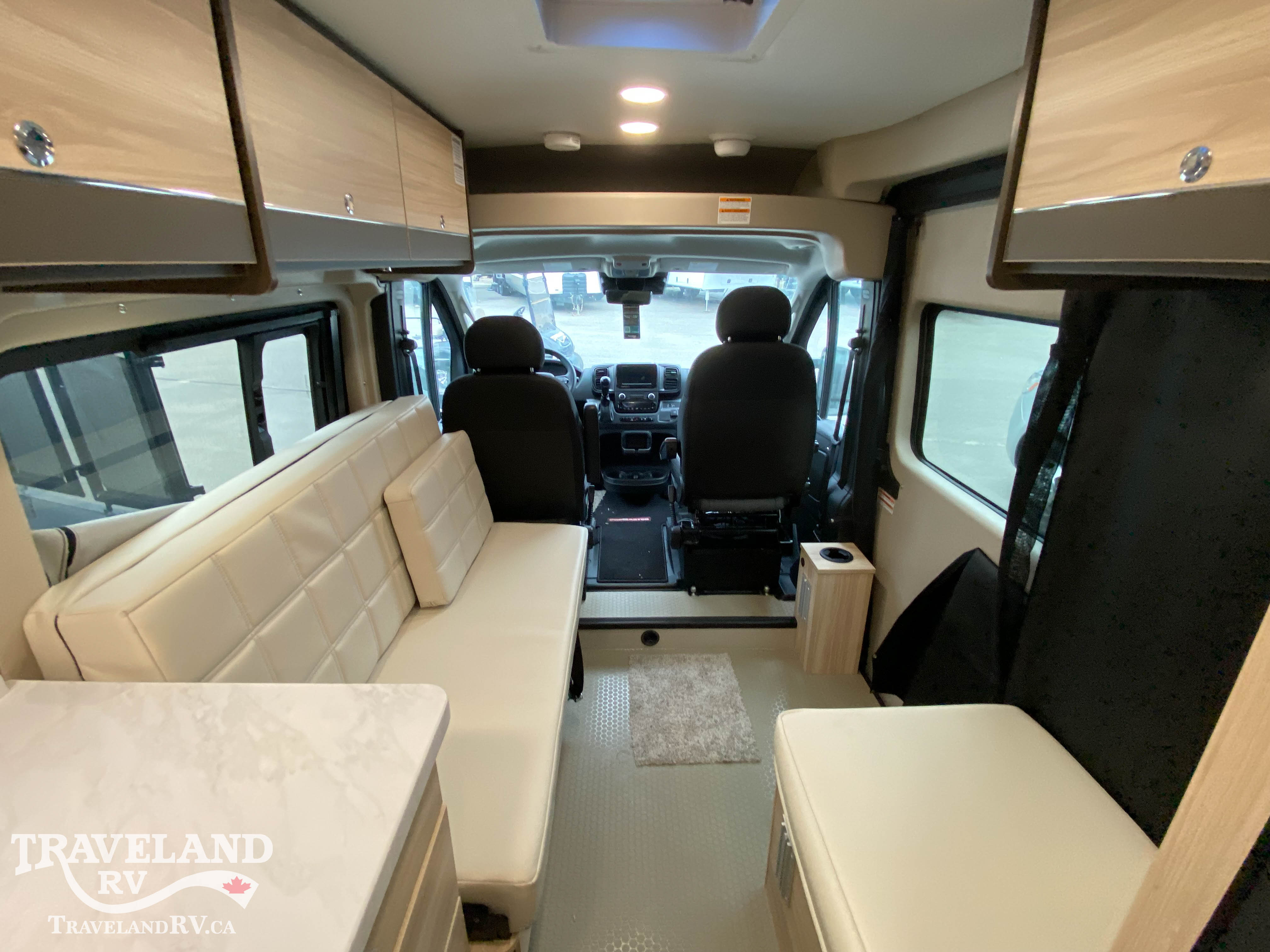 2027 Entegra Coach Arc 18C - Image 4