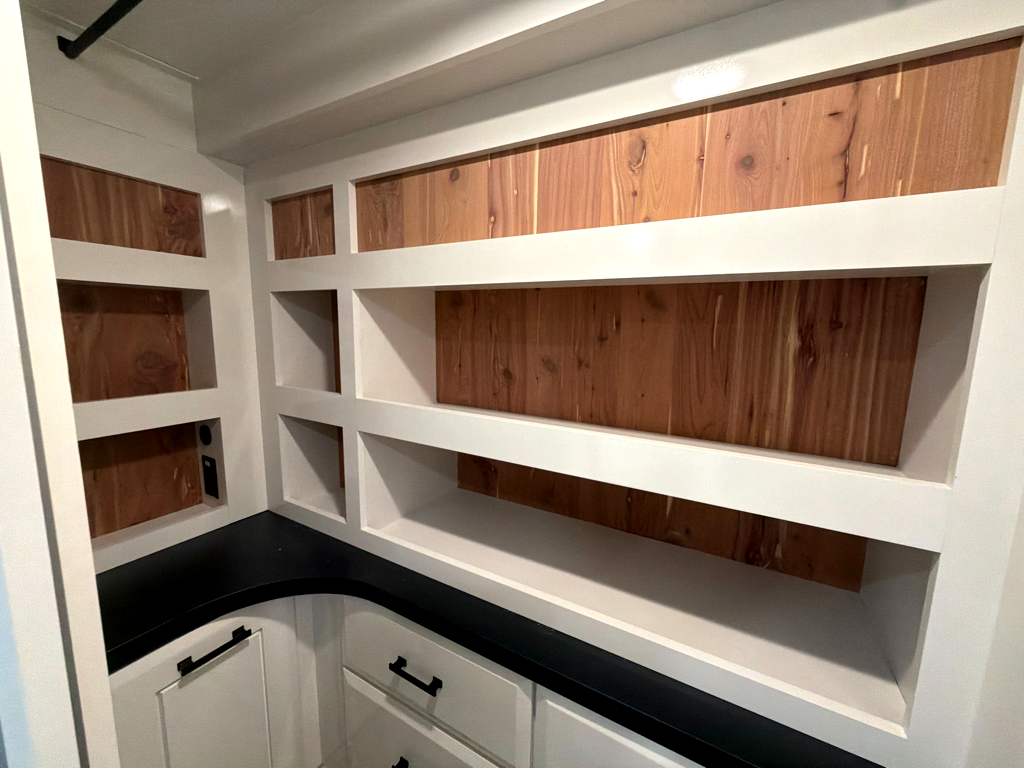2027 JAYCO PINNACLE 32RLTS - Image 32