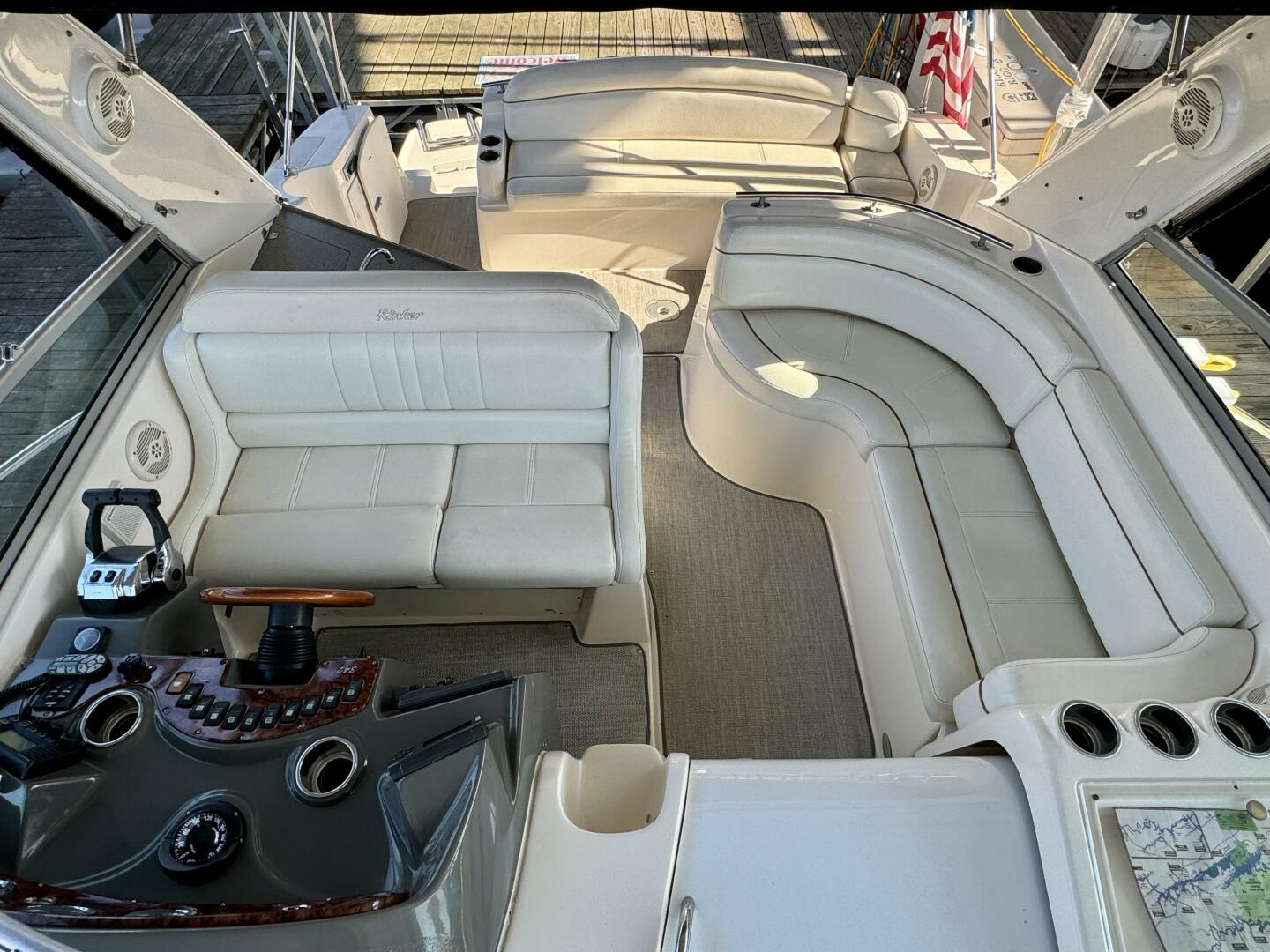 2004 Rinker 342 Fiesta Vee - Image 76