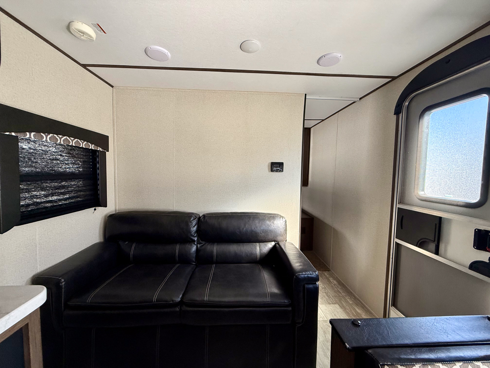 2020 Prime Time Avenger 26BH - Image 24