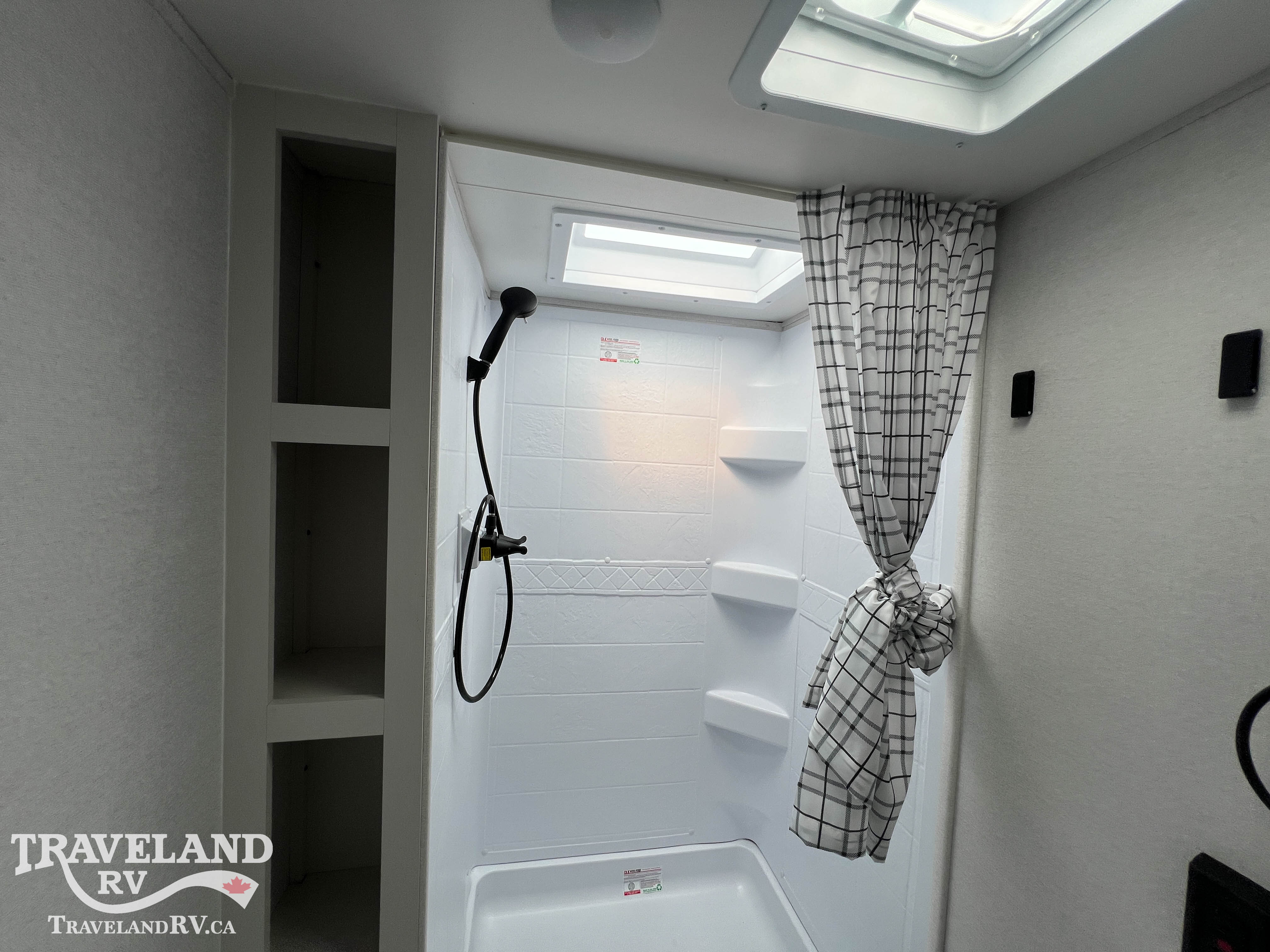 2027 Highland Ridge Colt 18MBS - Image 22
