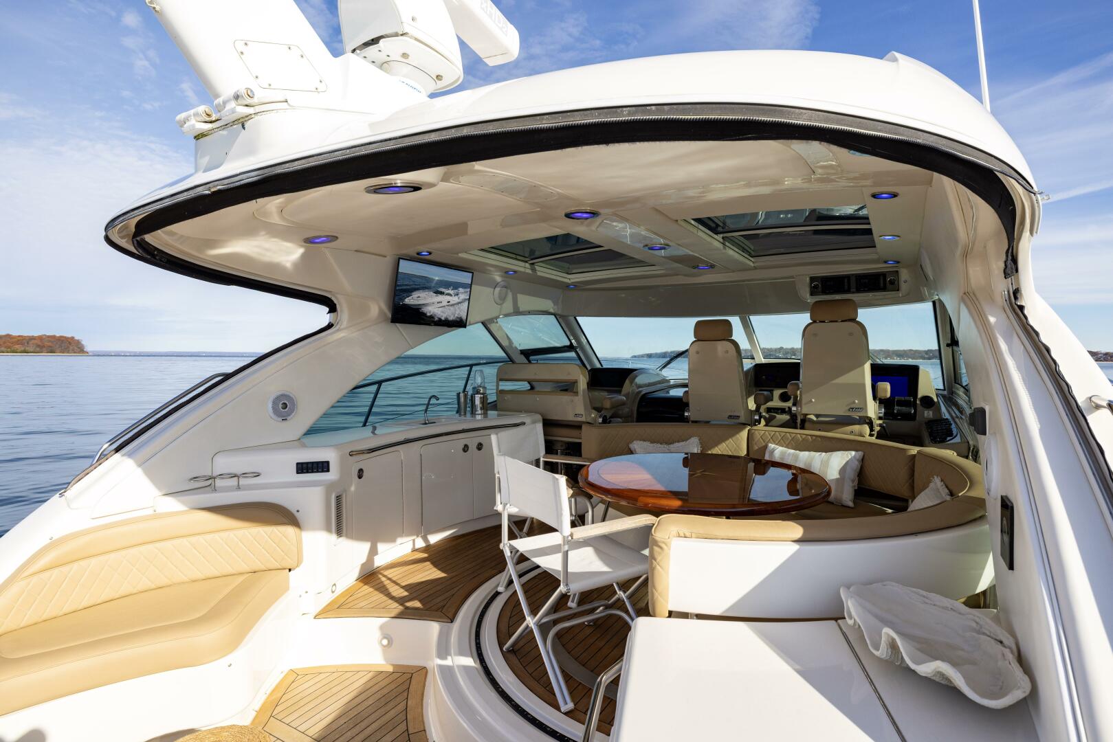 2008 Sea Ray Sundancer - Image 26