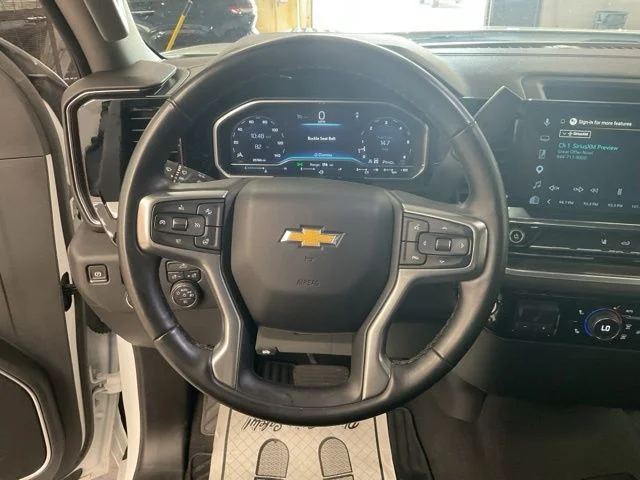 2025 Chevrolet Silverado 2500HD 4WD Crew Cab 172" LT - Image 14