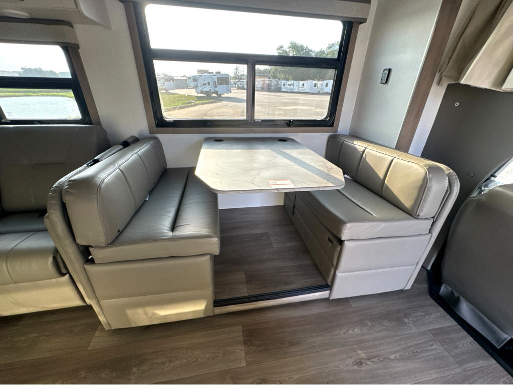 2027 JAYCO GREYHAWK 30Z - Image 27