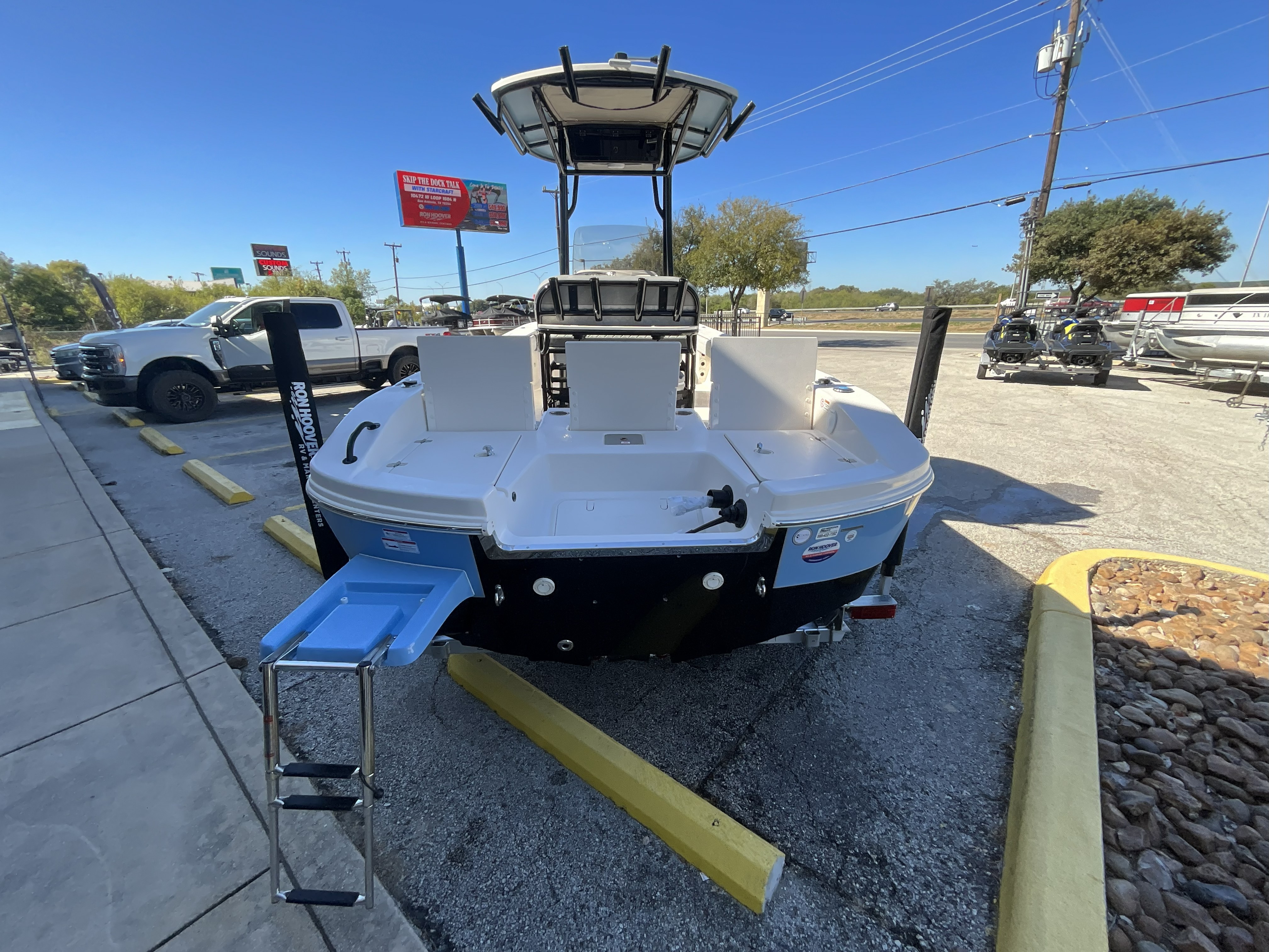 2026 Carolina Skiff 22 Ultra Elite - Image 3