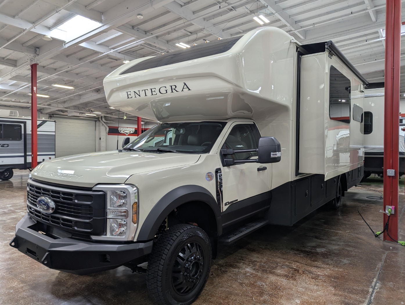 2026 Entegra Coach Esteem XL 32U - Image 3