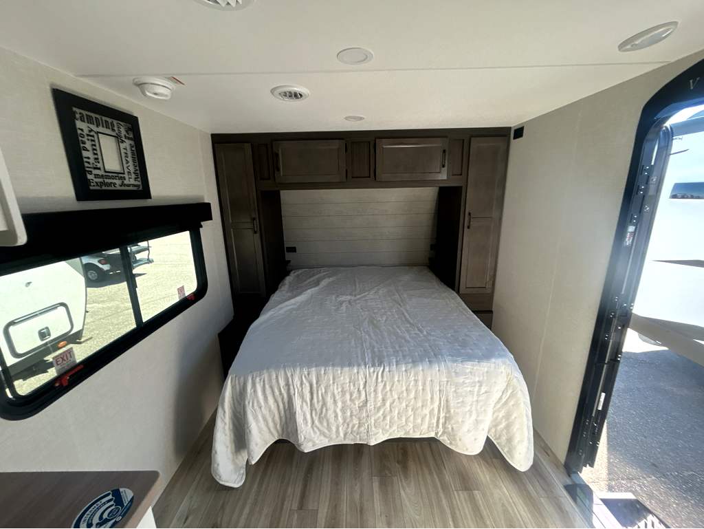 2026 VENTURE RV SPORTTREK STINGER 192VRB - Image 18