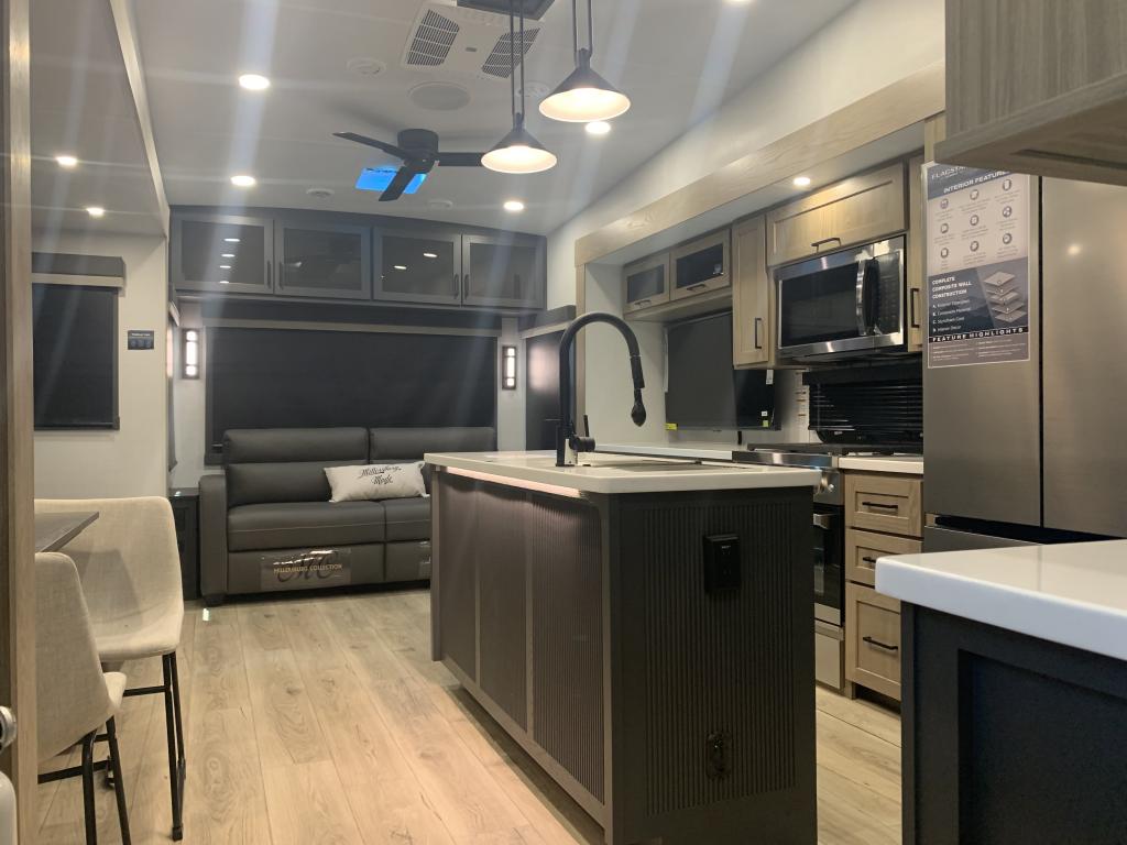 2026 FOREST RIVER 401CFB - Image 30