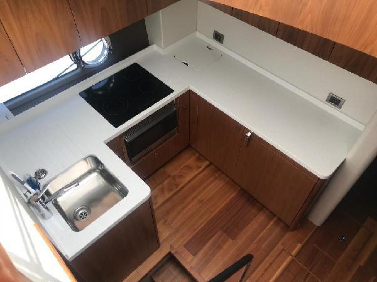 2015 Sunseeker Predator - Image 6