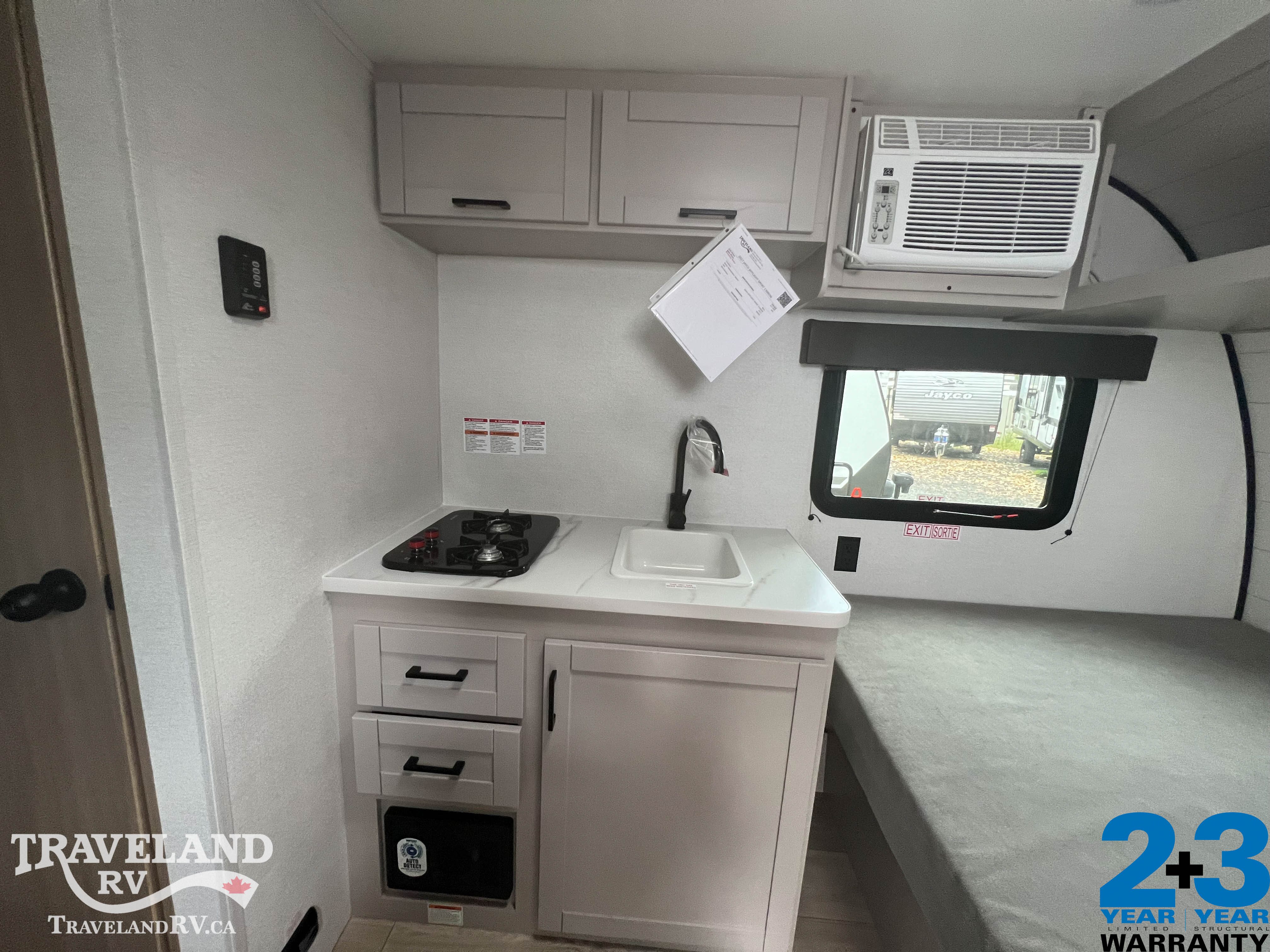 2027 Jayco Jay Flight SLX 130RDW - Image 9