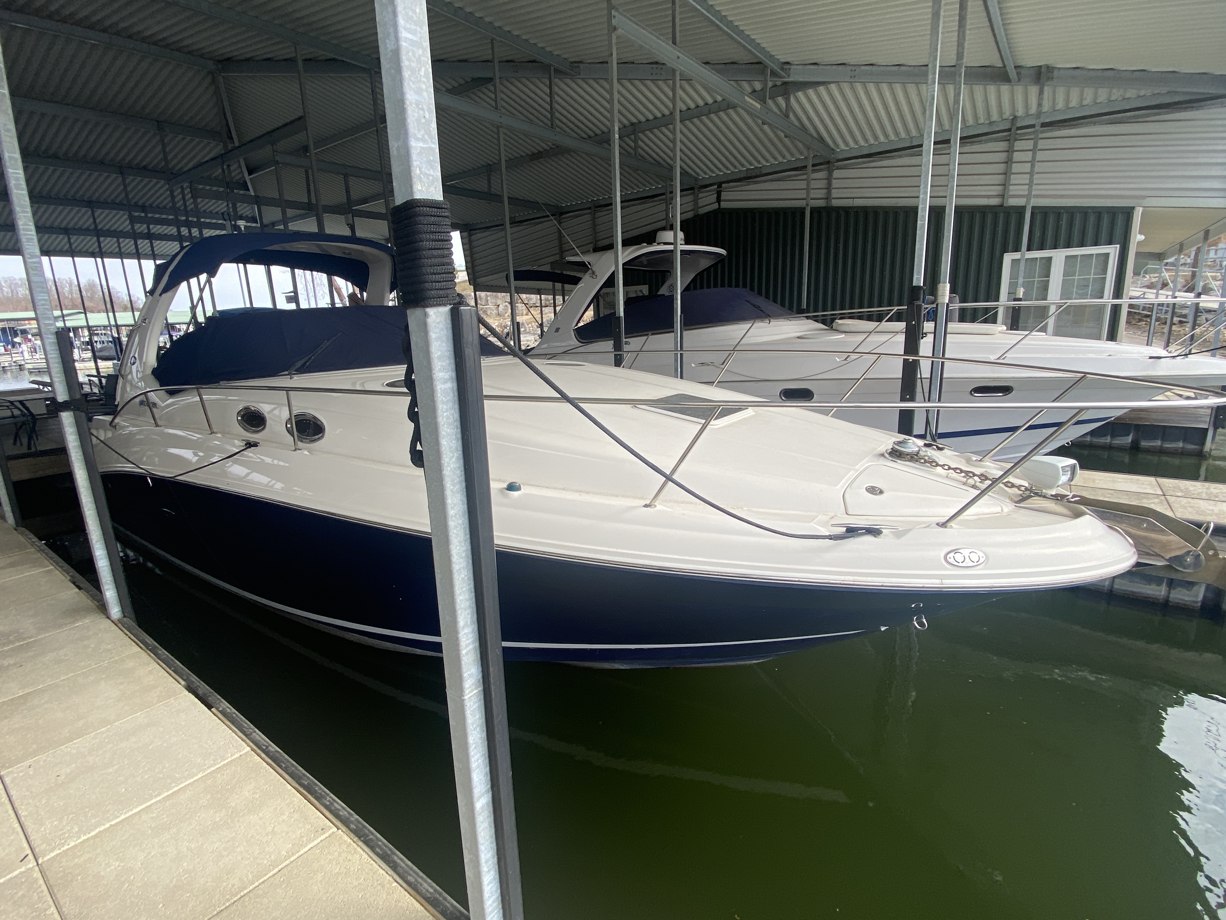 2004 Sea Ray Sundancer 320 - Image 12