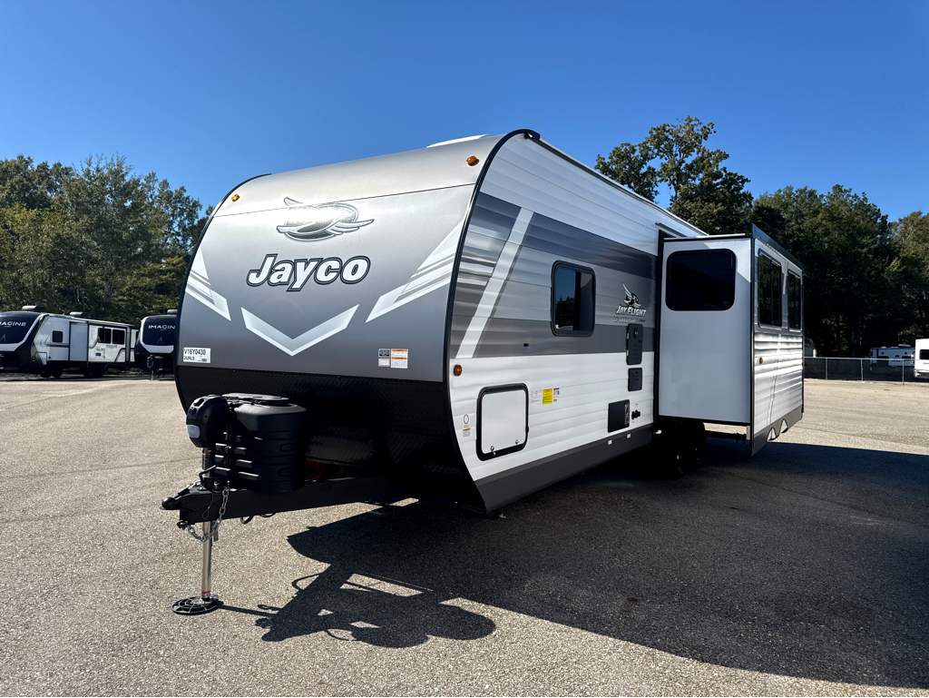 2027 JAYCO JAY FLIGHT 262RLS - Image 2