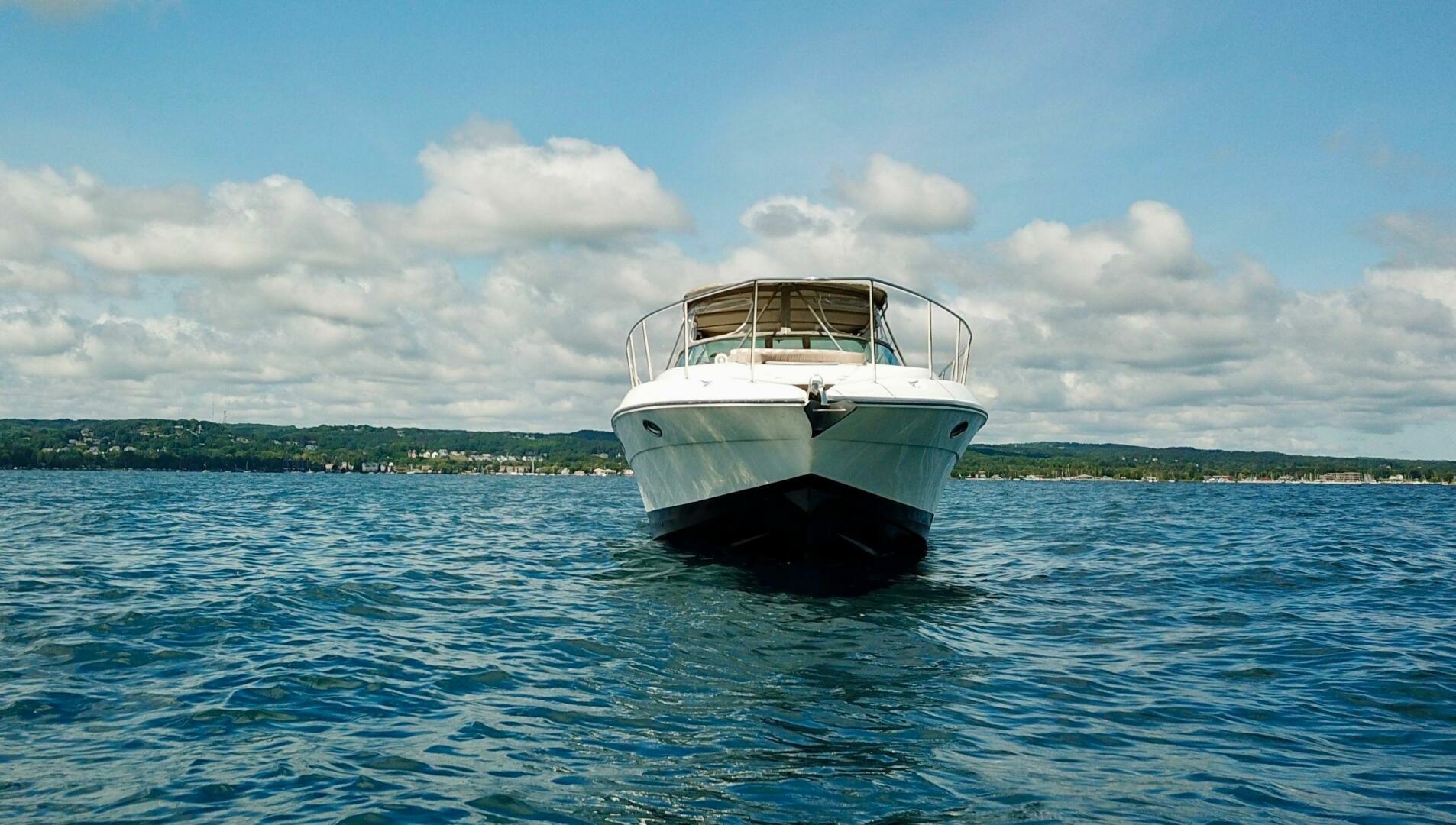 1996 Wellcraft 45 Excalibur - Image 8