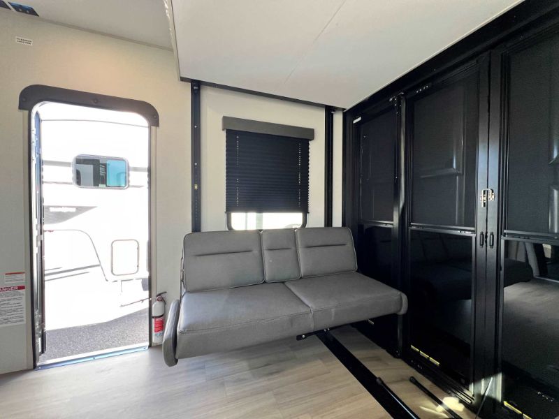 2026 Grand Design Momentum G-Class 29GS - Image 23