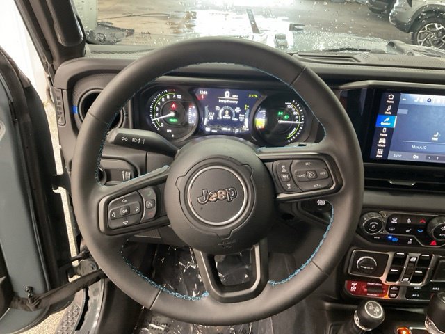 2025 Jeep Wrangler 4xe Rubicon 4x4 - Image 14