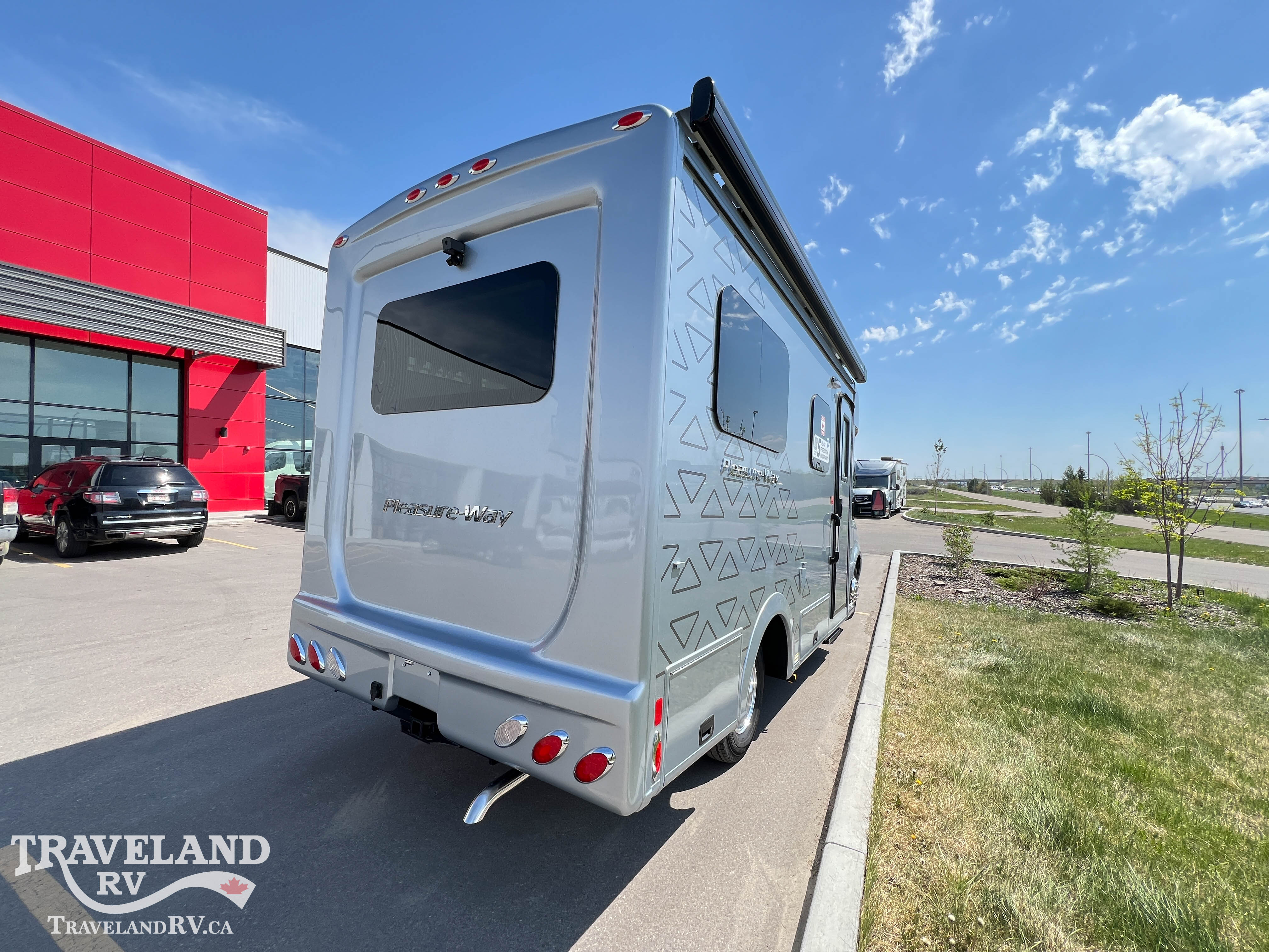 2026 PLEASURE-WAY PLATEAU XL-TS - Image 9