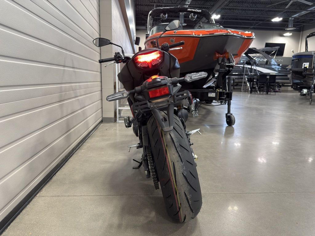 2026 Yamaha MT-09 - Image 11