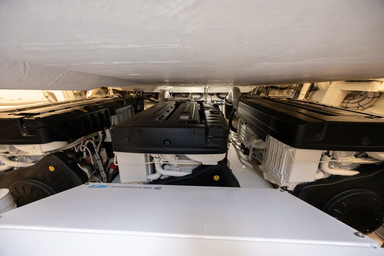 2023 Azimut S8 - Image 64