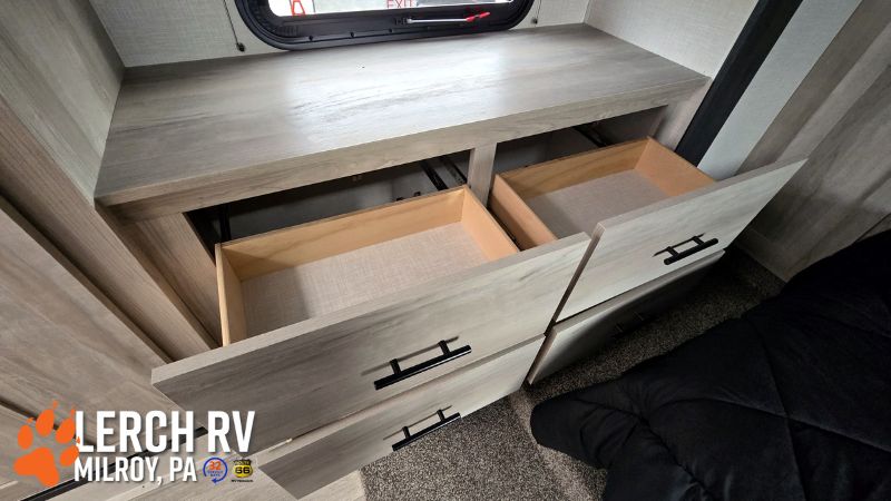 2024 KZ RV Sportsmen 303RL - Image 27