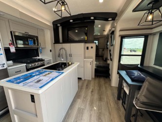 2026 JAYCO NORTH POINT 382FLRB - Image 24